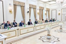 Sahibə Qafarova Monteneqro Baş nazirinin müavini ilə görüşüb (FOTO)