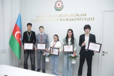 Xaçmazda beynəlxalq idman yarışlarında uğur qazanmış idmançılar və onların məşqçiləri təltif olunublar (FOTO)