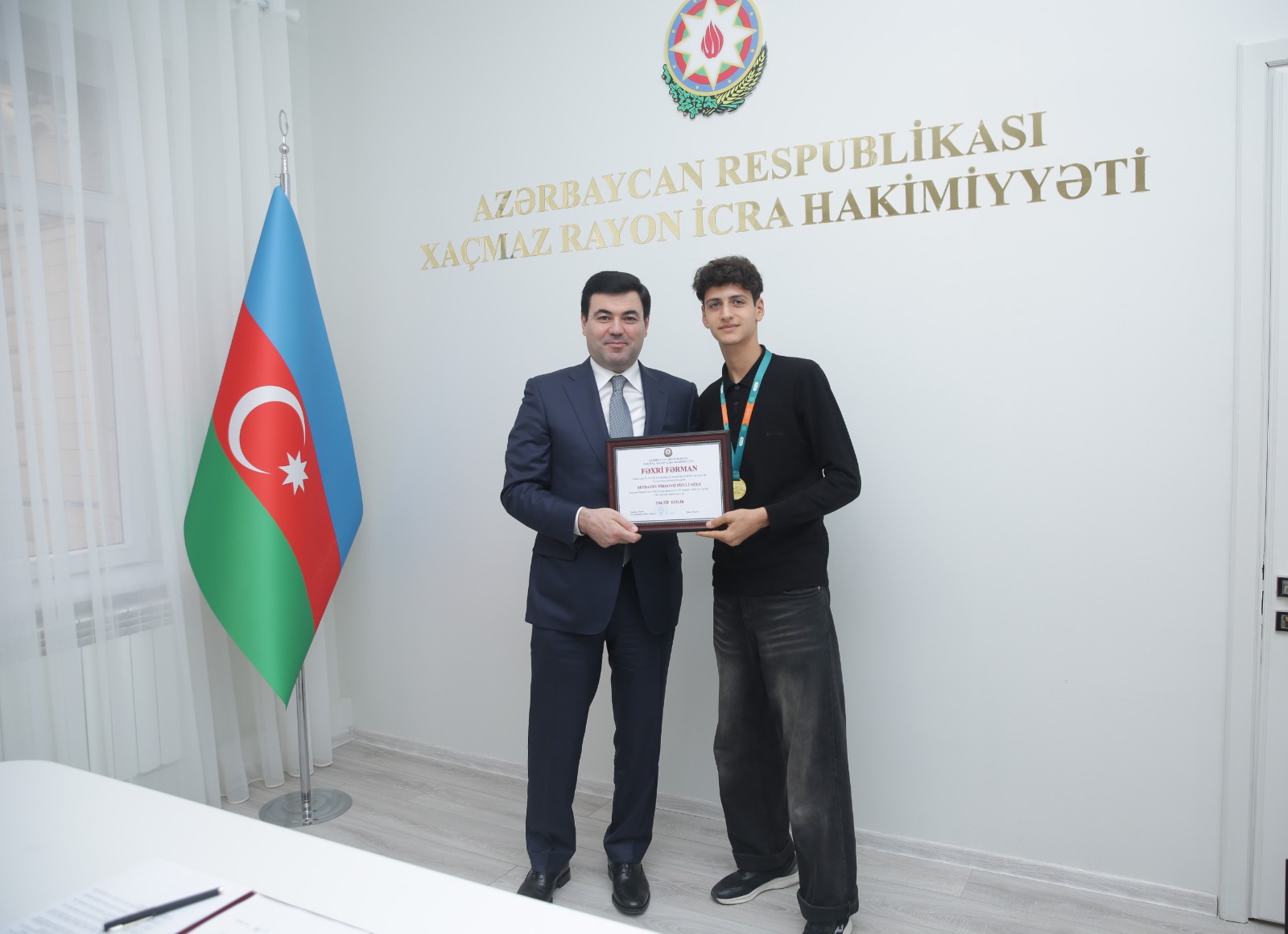 Xaçmazda beynəlxalq idman yarışlarında uğur qazanmış idmançılar və onların məşqçiləri təltif olunublar (FOTO)