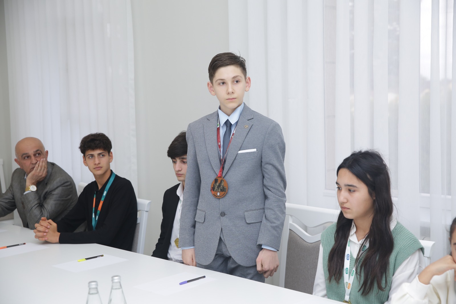 Xaçmazda beynəlxalq idman yarışlarında uğur qazanmış idmançılar və onların məşqçiləri təltif olunublar (FOTO)