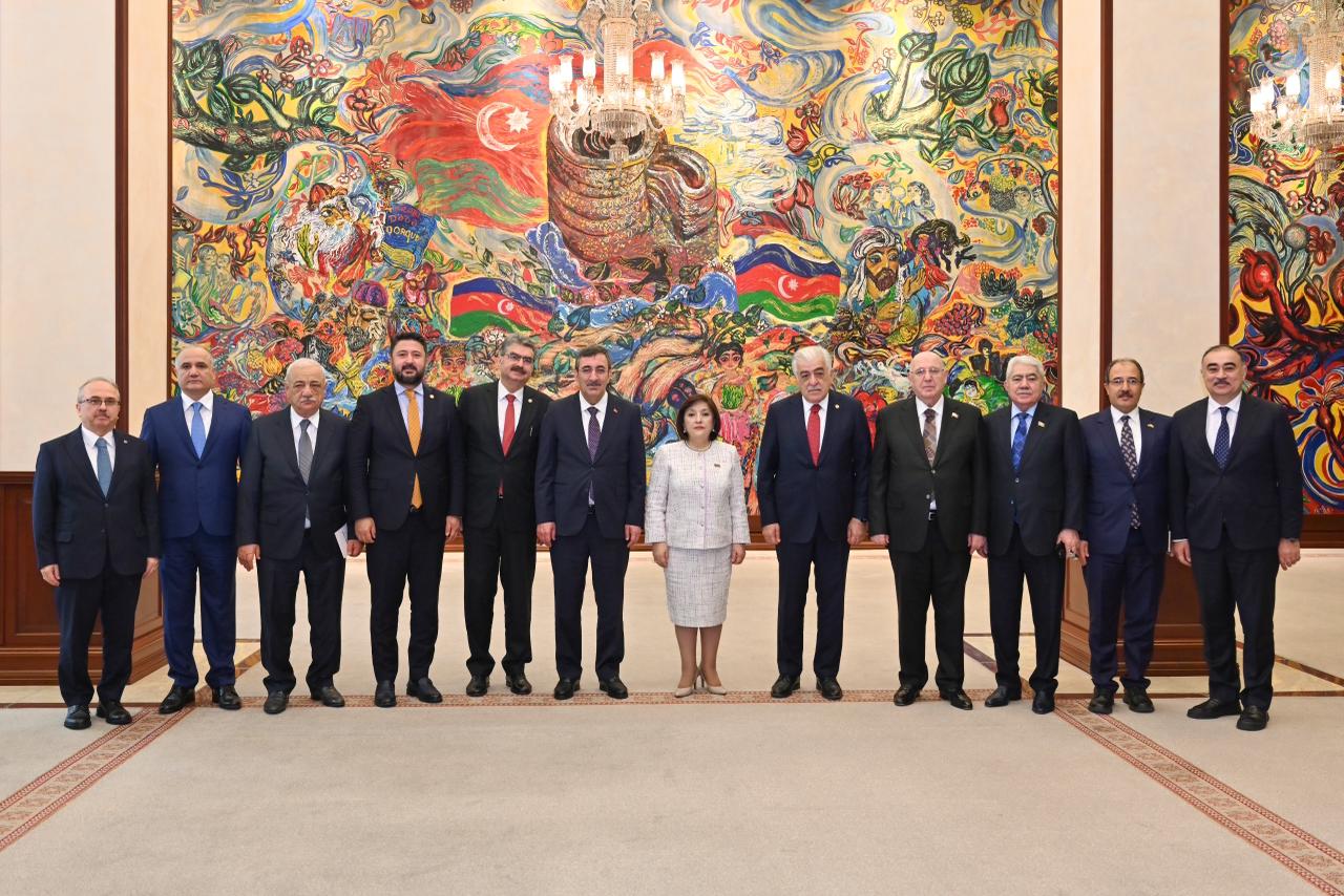 Sahibə Qafarova Türkiyənin Vitse-prezidenti Cevdet Yılmazla görüşüb (FOTO)
