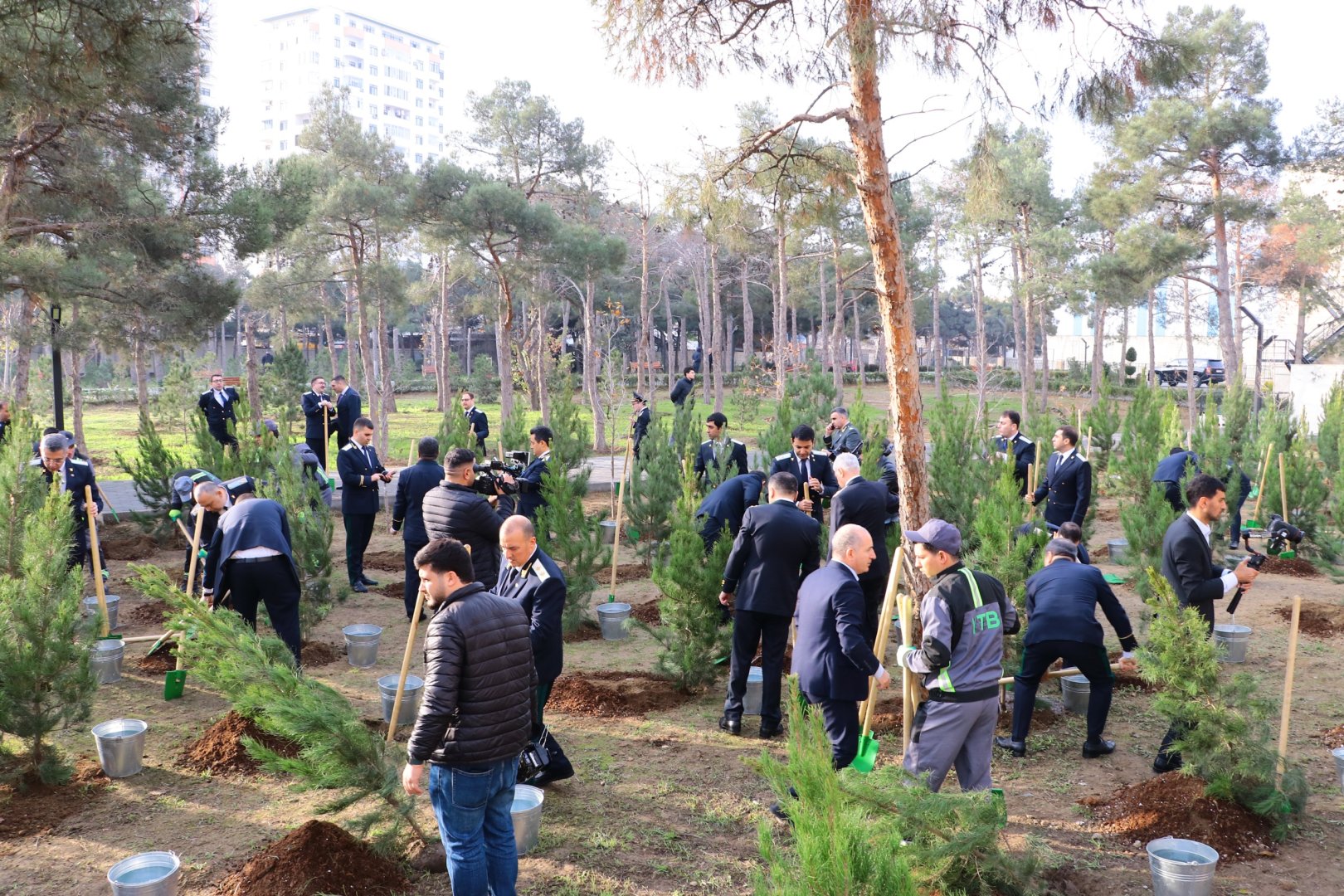 Binəqədi rayon prokurorluğunun yeni inzibati binası istifadəyə verilib (FOTO)