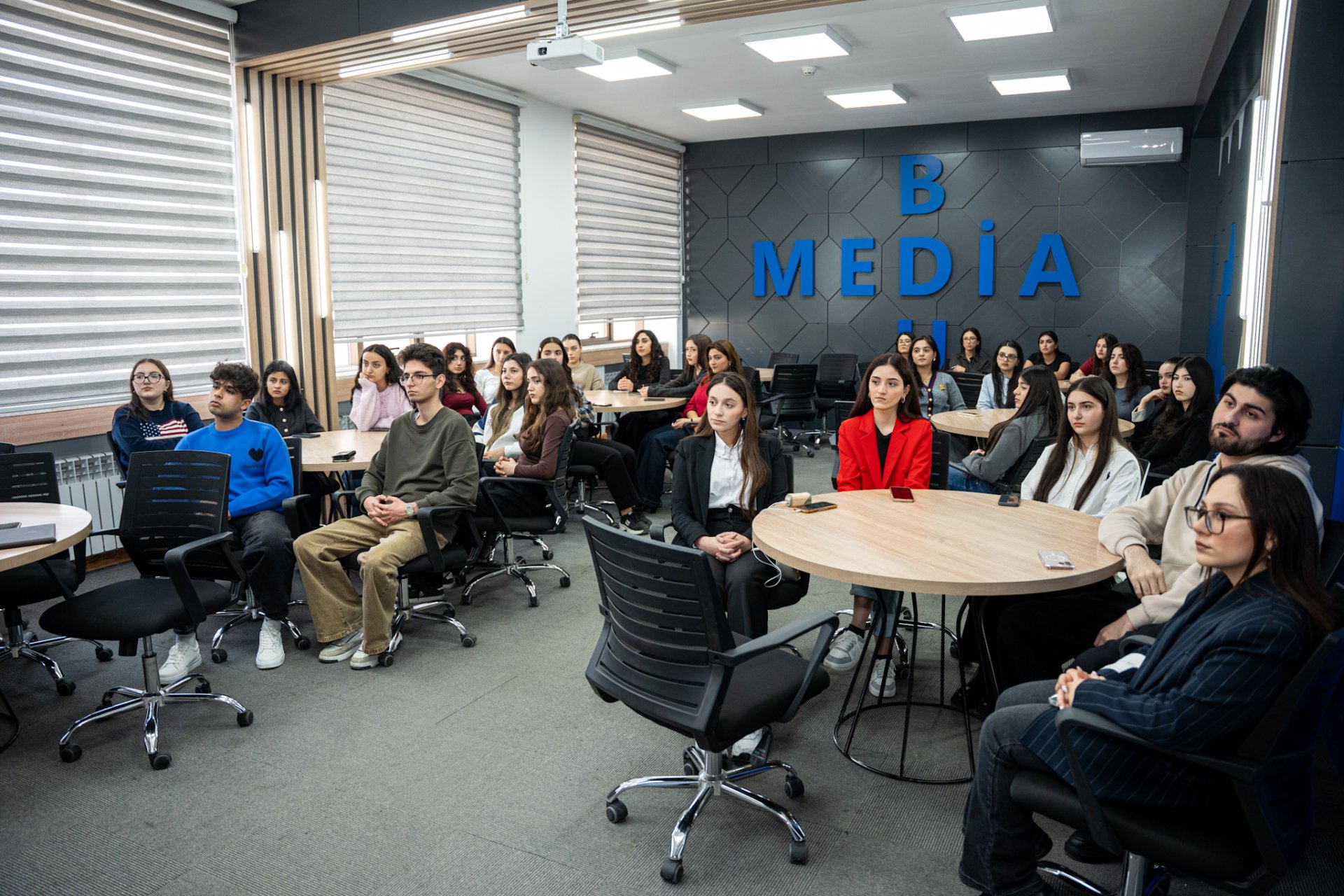 “Kreativ Media - Bakı” məzmun müsabiqəsinin qalibləri mükafatlandırılıb (FOTO)