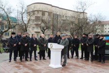 Qroznıda AZAL-ın təyyarə qəzası qurbanlarının xatirə lövhəsi açılıb (FOTO)