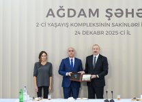 Prezident İlham Əliyev və Birinci xanım Mehriban Əliyeva Ağdamda 2-ci yaşayış kompleksinin açılışında iştirak edib və sakinlərlə görüşüblər (FOTO/VİDEO) (YENİLƏNİB-3)