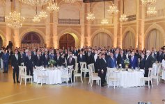 Heydər Əliyev Fondunun vitse-prezidenti Leyla Əliyeva və Bakı Media Mərkəzinin rəhbəri Arzu Əliyeva ilin idman yekunları ilə bağlı qala mərasimində iştirak ediblər (FOTO)