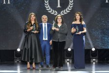 Heydər Əliyev Fondunun vitse-prezidenti Leyla Əliyeva və Bakı Media Mərkəzinin rəhbəri Arzu Əliyeva ilin idman yekunları ilə bağlı qala mərasimində iştirak ediblər (FOTO)