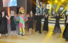 Heydər Əliyev Fondunun vitse-prezidenti Leyla Əliyeva və Bakı Media Mərkəzinin rəhbəri Arzu Əliyeva ilin idman yekunları ilə bağlı qala mərasimində iştirak ediblər (FOTO)