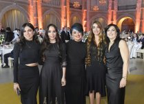 Heydər Əliyev Fondunun vitse-prezidenti Leyla Əliyeva və Bakı Media Mərkəzinin rəhbəri Arzu Əliyeva ilin idman yekunları ilə bağlı qala mərasimində iştirak ediblər (FOTO)
