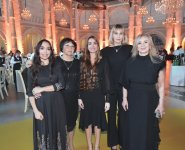 Heydər Əliyev Fondunun vitse-prezidenti Leyla Əliyeva və Bakı Media Mərkəzinin rəhbəri Arzu Əliyeva ilin idman yekunları ilə bağlı qala mərasimində iştirak ediblər (FOTO)