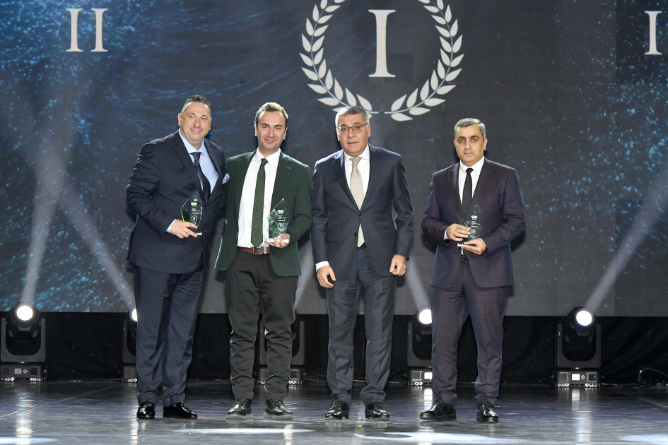 Heydər Əliyev Fondunun vitse-prezidenti Leyla Əliyeva və Bakı Media Mərkəzinin rəhbəri Arzu Əliyeva ilin idman yekunları ilə bağlı qala mərasimində iştirak ediblər (FOTO)