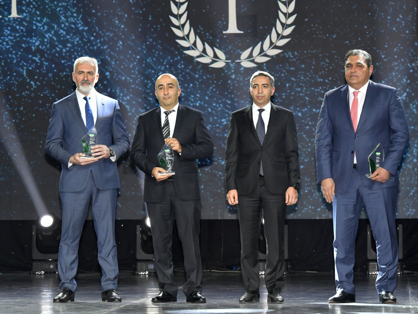 Heydər Əliyev Fondunun vitse-prezidenti Leyla Əliyeva və Bakı Media Mərkəzinin rəhbəri Arzu Əliyeva ilin idman yekunları ilə bağlı qala mərasimində iştirak ediblər (FOTO)