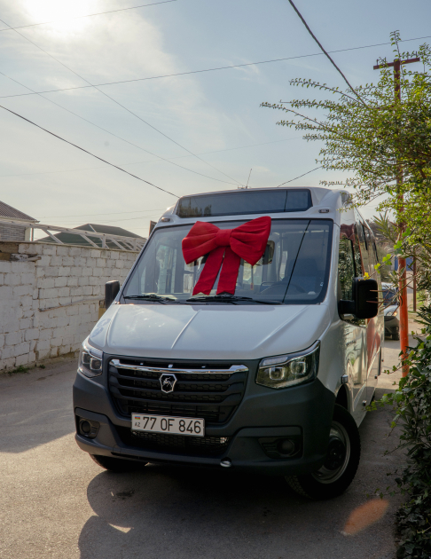 Heydər Əliyev Fondunun vitse-prezidenti Leyla Əliyeva, Arzu Əliyeva və Alena Əliyeva “Təmiz Dünya” sığınacağında yaşayan uşaqların bayram sevincinə şərik olublar (FOTO)