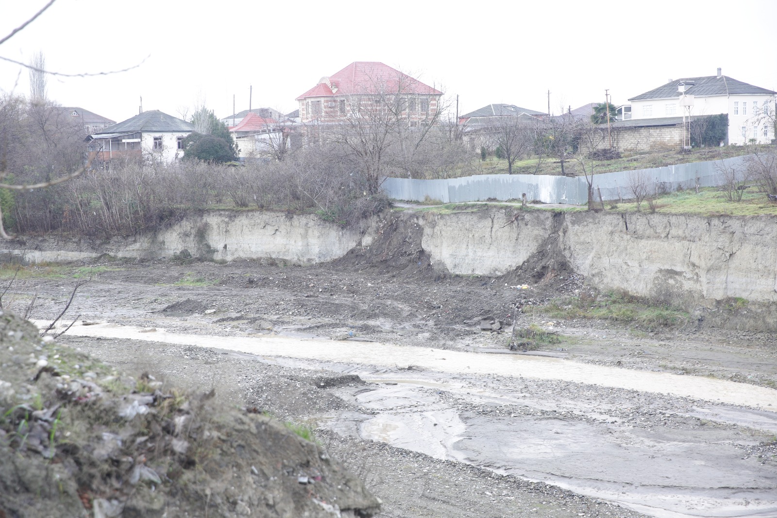 Qudyalçayın Xaçmaz rayonu ərazisindən keçən hissəsində monitorinqlər və təmizlik aksiyaları davam etdirilir (FOTO)