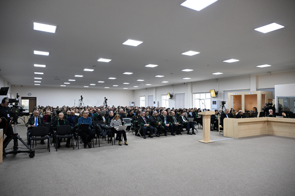 Ermənistan vətəndaşlarının məhkəməsi təqsirləndirilən şəxslərin son söz çıxışları ilə davam etdirilib (FOTO)