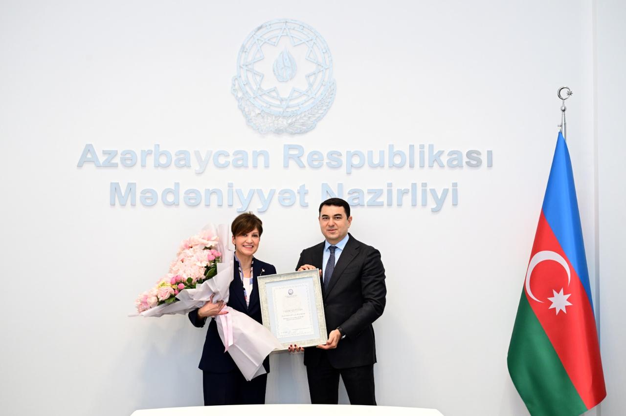 Mədəniyyət xadimlərinə dövlət təltifləri təqdim olunub (FOTO)