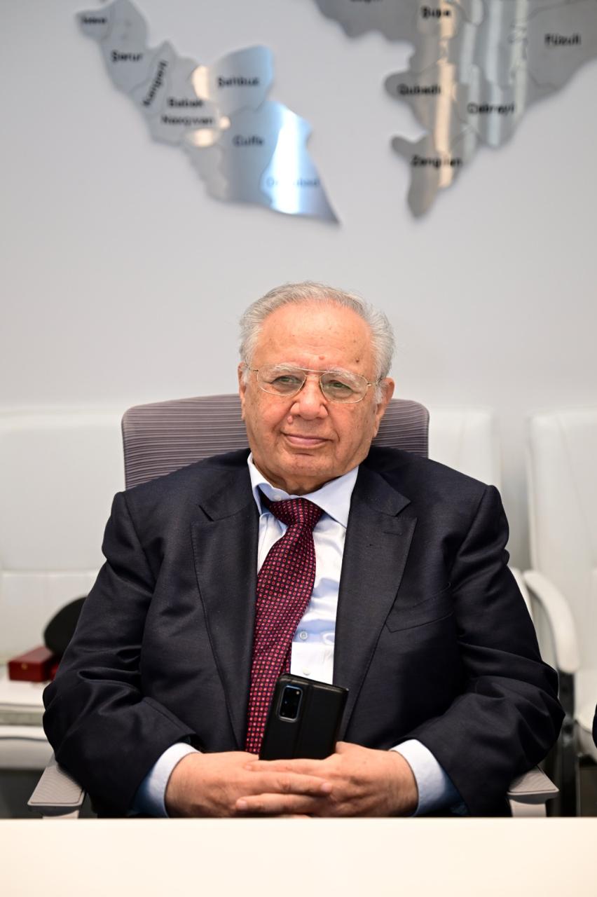 Mədəniyyət xadimlərinə dövlət təltifləri təqdim olunub (FOTO)