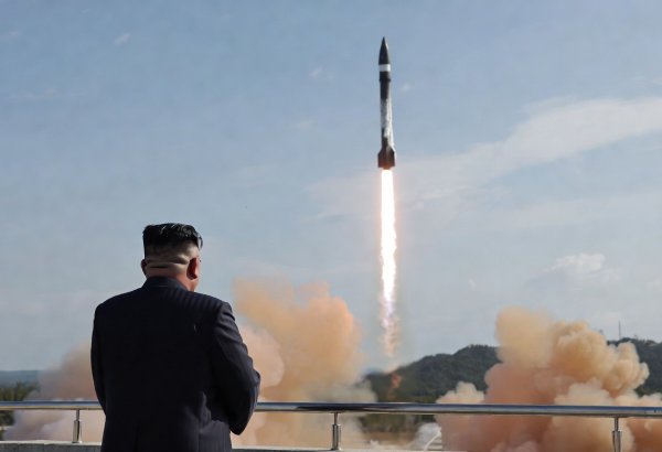 Kim Çen In nüvə zavodunu təftiş edib