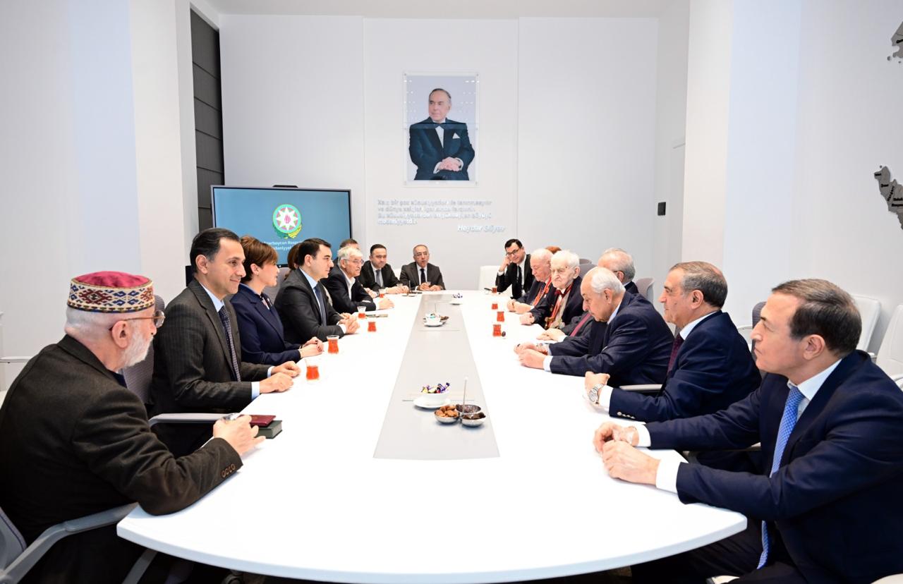 Mədəniyyət xadimlərinə dövlət təltifləri təqdim olunub (FOTO)