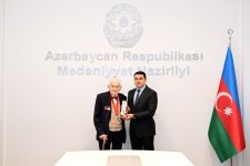 Mədəniyyət xadimlərinə dövlət təltifləri təqdim olunub (FOTO)