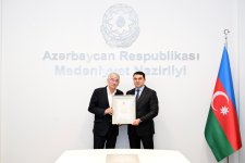 Mədəniyyət xadimlərinə dövlət təltifləri təqdim olunub (FOTO)