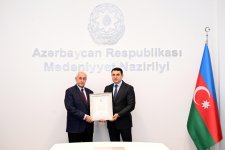 Mədəniyyət xadimlərinə dövlət təltifləri təqdim olunub (FOTO)