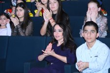 Leyla Əliyeva və Alena Əliyeva Uşaq İncəsənət Festivalının yekun mükafatlandırma mərasimində iştirak ediblər (FOTO)