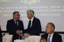 Müharibə, Əmək və Silahlı Qüvvələr Veteranları Təşkilatında hesabat yığıncağı keçirilib (FOTO)