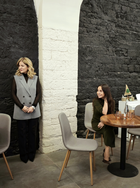 Heydər Əliyev Fondunun vitse-prezidenti Leyla Əliyeva “YAŞA” Mərkəzində yaşlı nəslin nümayəndələri ilə görüşüb (FOTO)