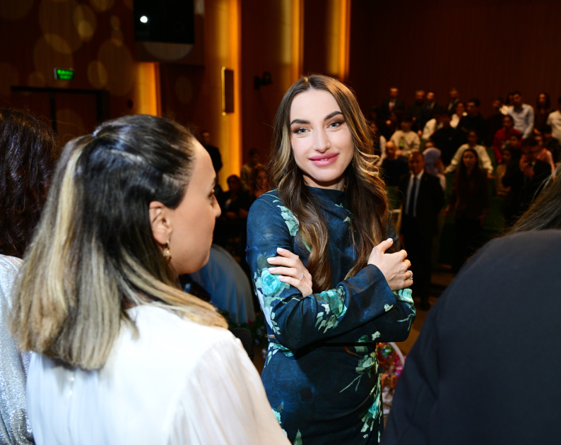 Heydər Əliyev Fondunun vitse-prezidenti Leyla Əliyeva və Alena Əliyeva DOST İnklüziv İnkişaf və Yaradıcılıq Mərkəzini ziyarət ediblər (FOTO)