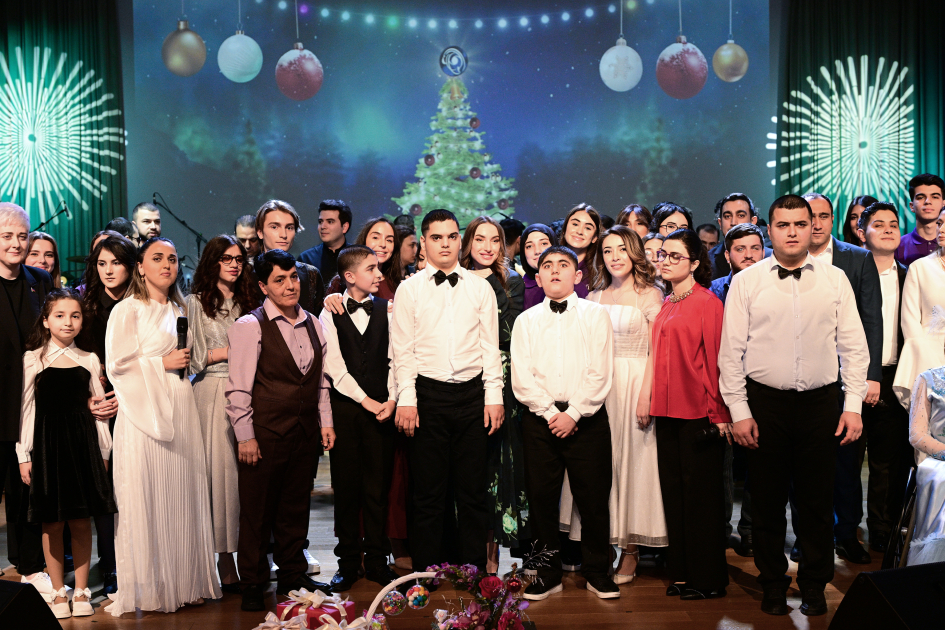 Heydər Əliyev Fondunun vitse-prezidenti Leyla Əliyeva və Alena Əliyeva DOST İnklüziv İnkişaf və Yaradıcılıq Mərkəzini ziyarət ediblər (FOTO)