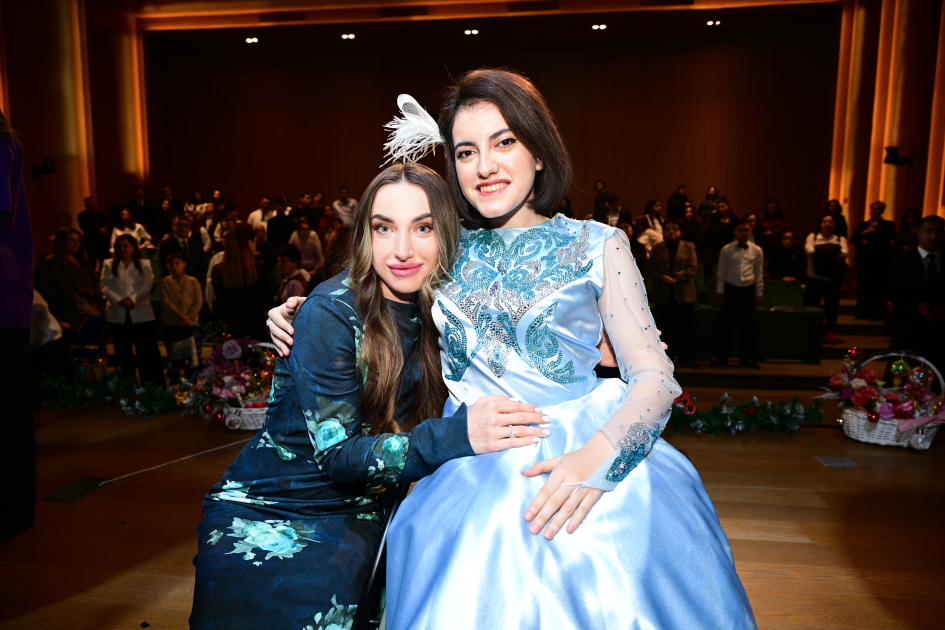 Heydər Əliyev Fondunun vitse-prezidenti Leyla Əliyeva və Alena Əliyeva DOST İnklüziv İnkişaf və Yaradıcılıq Mərkəzini ziyarət ediblər (FOTO)