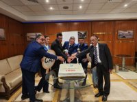 Bakıdan Qahirəyə ilk çarter reysi ilə 85 sərnişin gəlib (FOTO)