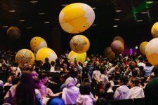 Heydər Əliyev Fondunun vitse-prezidenti Leyla Əliyevanın təşəbbüsü ilə xüsusi qayğıya ehtiyacı olan uşaqlar üçün “Cırtdan Meqa Şousu” təşkil olunub (FOTO)