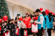 Heydər Əliyev Fondunun vitse-prezidenti Leyla Əliyevanın təşəbbüsü ilə xüsusi qayğıya ehtiyacı olan uşaqlar üçün “Cırtdan Meqa Şousu” təşkil olunub (FOTO)