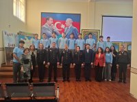 Polis Nəsimi rayonunda məktəblilərlə görüş keçirib (FOTO)