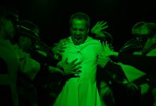 Heydər Əliyev Fondunun vitse-prezidenti Leyla Əliyeva və Alena Əliyeva “Romeo və Cülyetta” tamaşasını izləyiblər (FOTO)