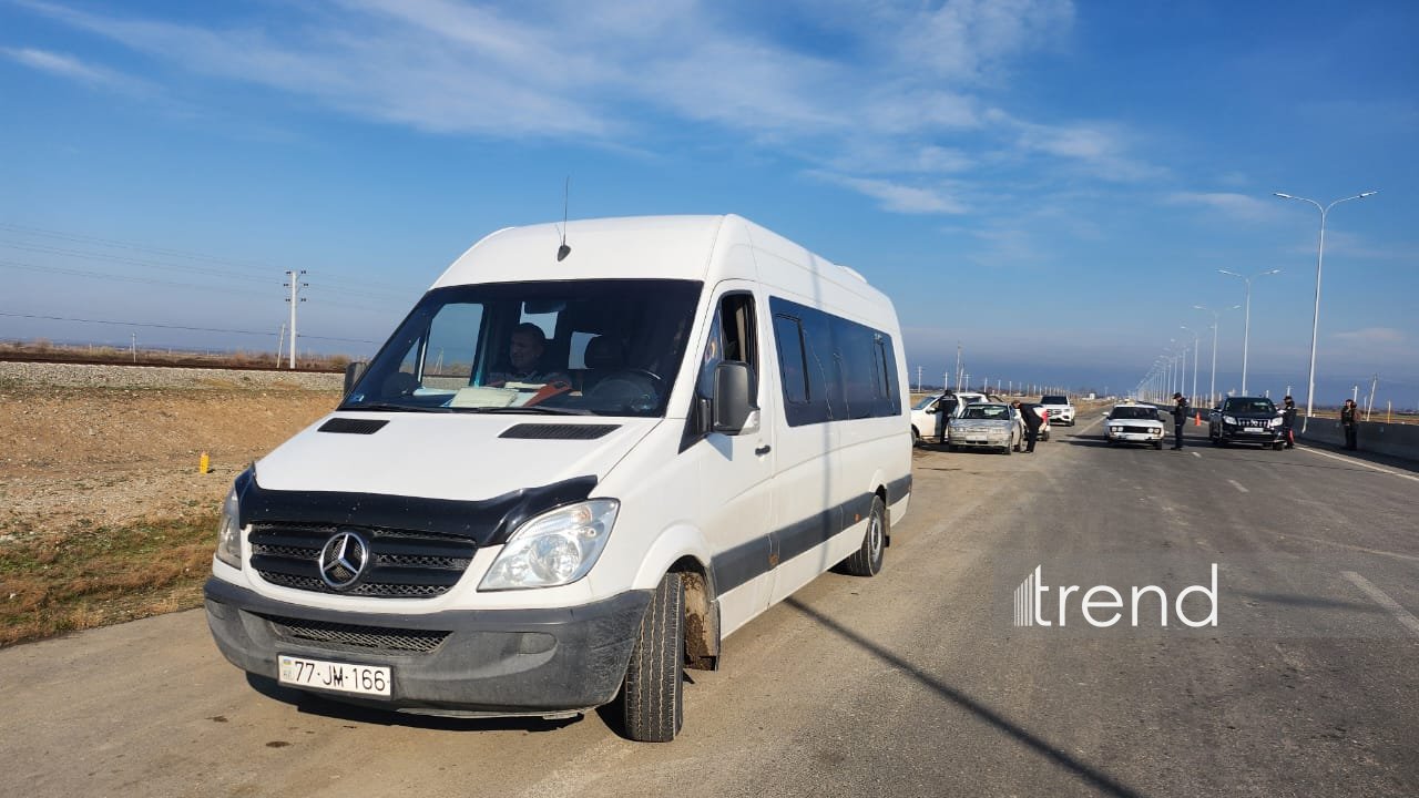 Növbəti köç karvanı Ağdərənin Vəngli kəndinə çatıb (FOTO) (YENİLƏNİB)