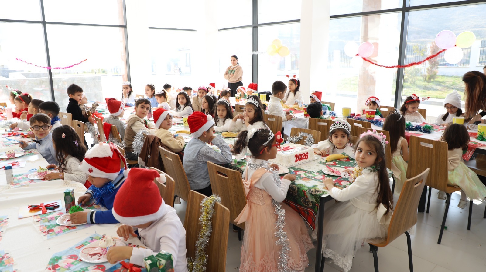AHİK uşaqlar üçün bayram şənlikləri təşkil edib (FOTO)