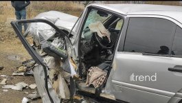 Tərtərdə iki minik avtomobili toqquşub - Xəsarət alanlar var (FOTO)