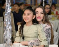 Heydər Əliyev Fondunun vitse-prezidenti Leyla Əliyeva, Bakı Media Mərkəzinin rəhbəri Arzu Əliyeva və Alena Əliyeva xüsusi qayğıya ehtiyacı olan uşaqlar üçün təşkil olunan bayram şənliyində iştirak ediblər (FOTO)