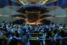 İlk dəfə QHT-lər üçün bayram konserti proqramı təşkil olunub (FOTO)