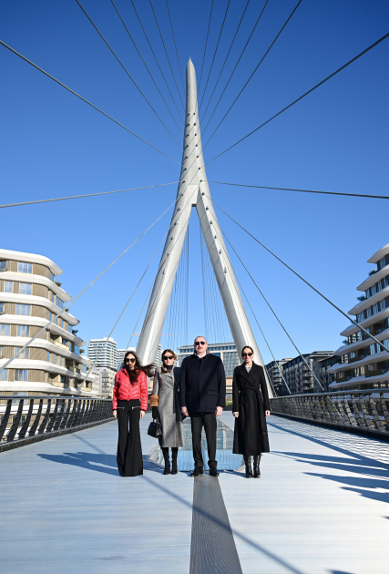 Prezident İlham Əliyev və Birinci xanım Mehriban Əliyeva “Bakı Ağ Şəhər”də olublar (FOTO) (YENİLƏNİB)