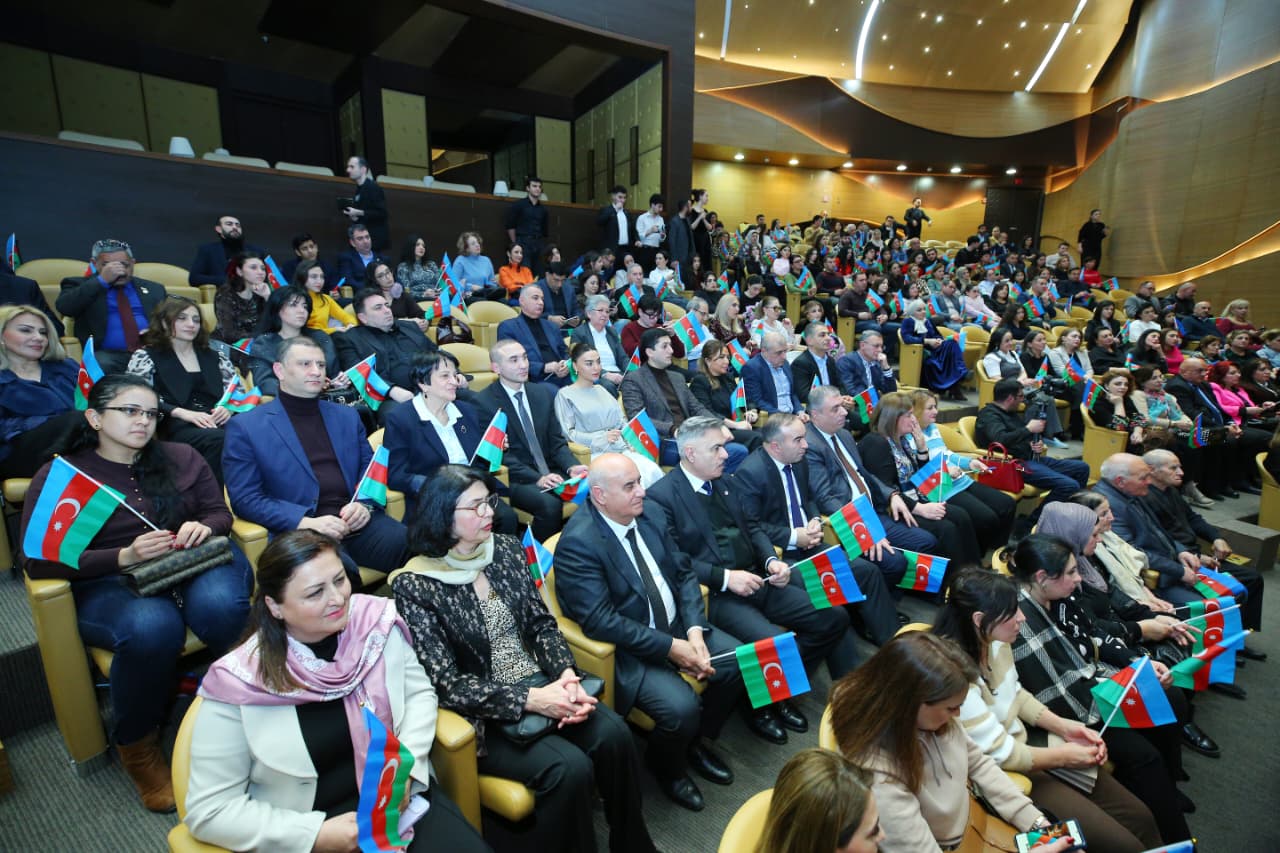 İlk dəfə QHT-lər üçün bayram konserti proqramı təşkil olunub (FOTO)