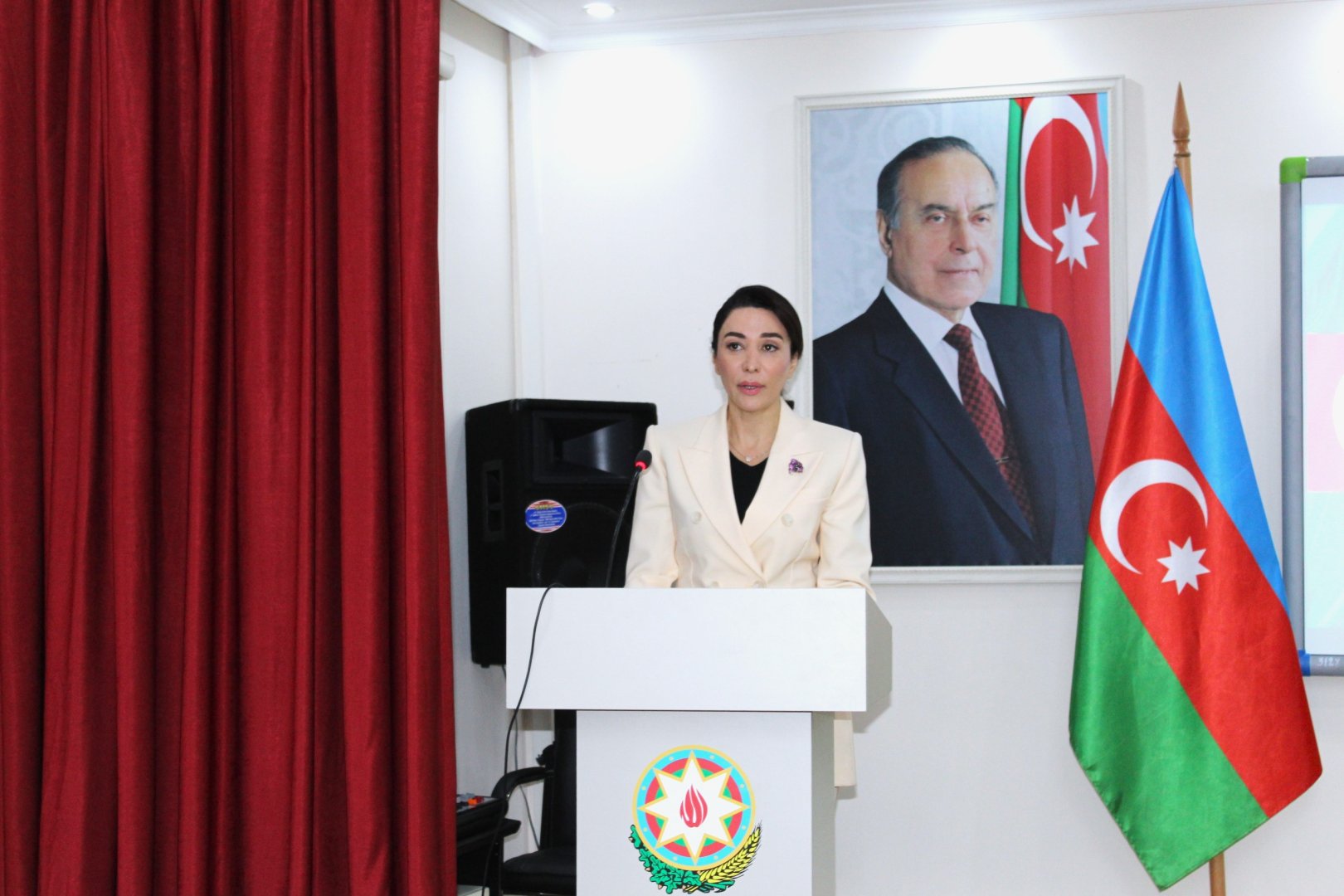 ADPK-də “Ümummilli Lider Heydər Əliyev müstəqil Azərbaycan Konstitusiyasının müəllifidir” mövzusunda tədbir keçirilib (FOTO)