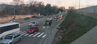 Binəqədidə yeni svetoforlar quraşdırılıb (FOTO)