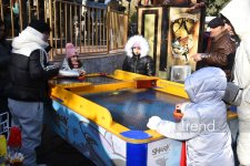 Bakı Yeni il ərəfəsində (FOTOREPORTAJ)