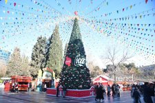 Bakı Yeni il ərəfəsində (FOTOREPORTAJ)