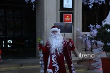 Bakı Yeni il ərəfəsində (FOTOREPORTAJ)