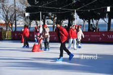 Bakı Yeni il ərəfəsində (FOTOREPORTAJ)